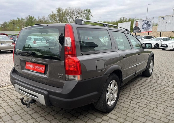 Volvo XC 70 cena 19900 przebieg: 250000, rok produkcji 2004 z Bogatynia małe 232
